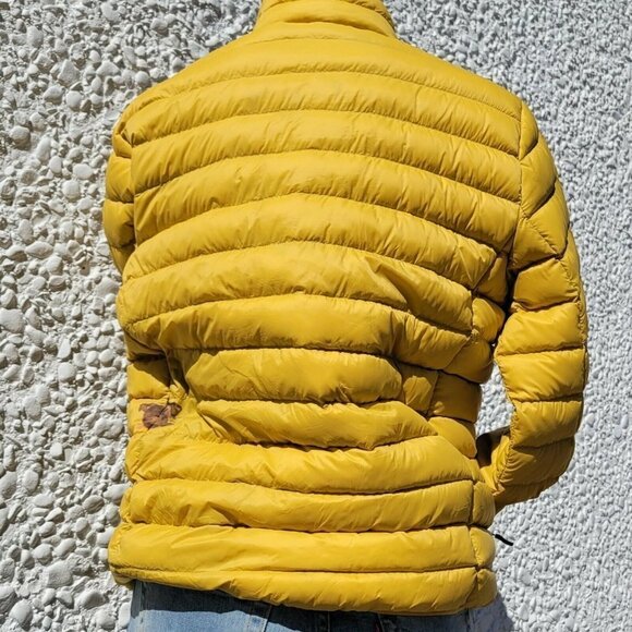 Club Room Performance Water Resistant Jacket. Size Medium***FLAWED *** - Picture 7 of 15